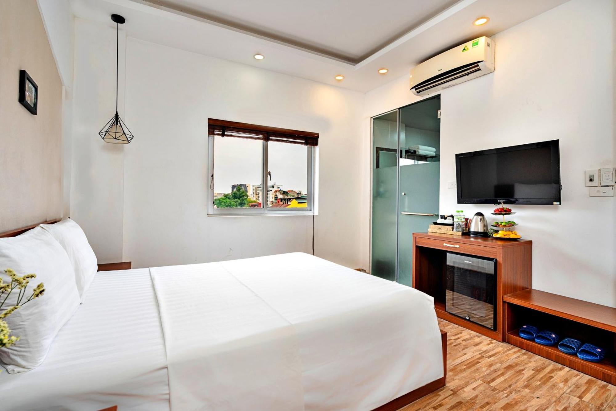Serene Hotel Hanoi Exteriör bild