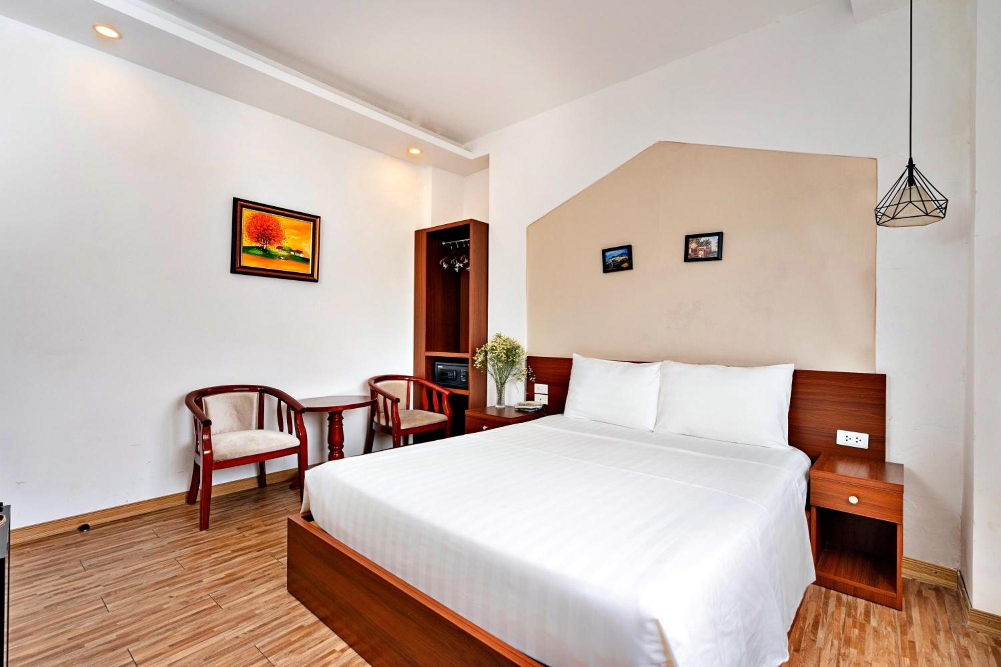 Serene Hotel Hanoi Exteriör bild