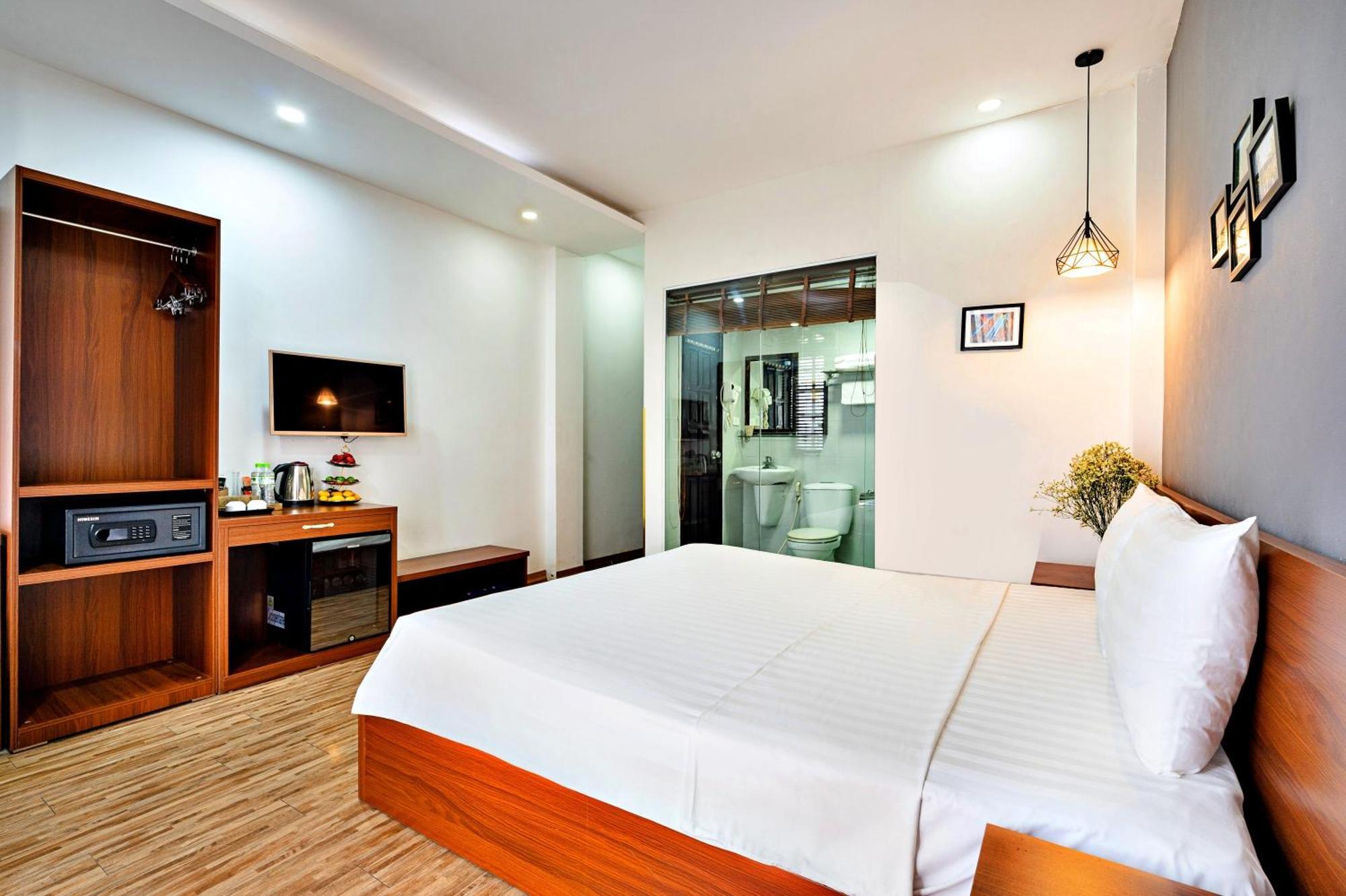 Serene Hotel Hanoi Exteriör bild