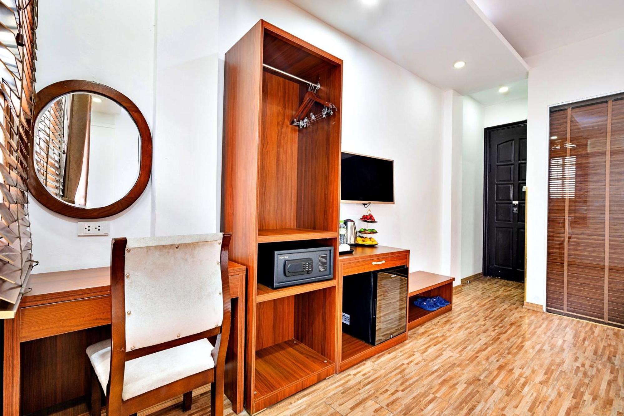 Serene Hotel Hanoi Rum bild